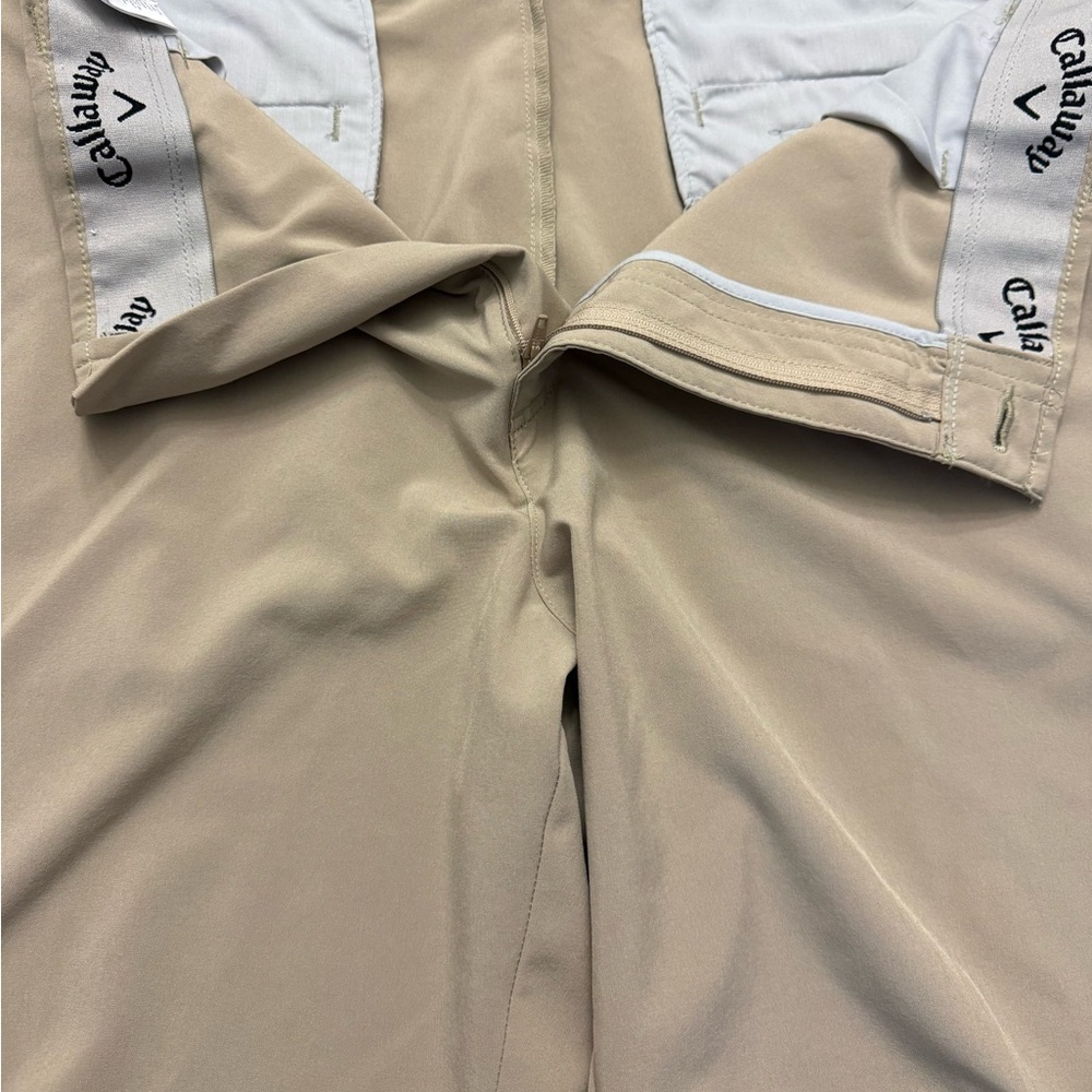 Callaway Golf Course Shorts Mens 40 Khaki Stretch Performance Opti Dri - Picture 6 of 8